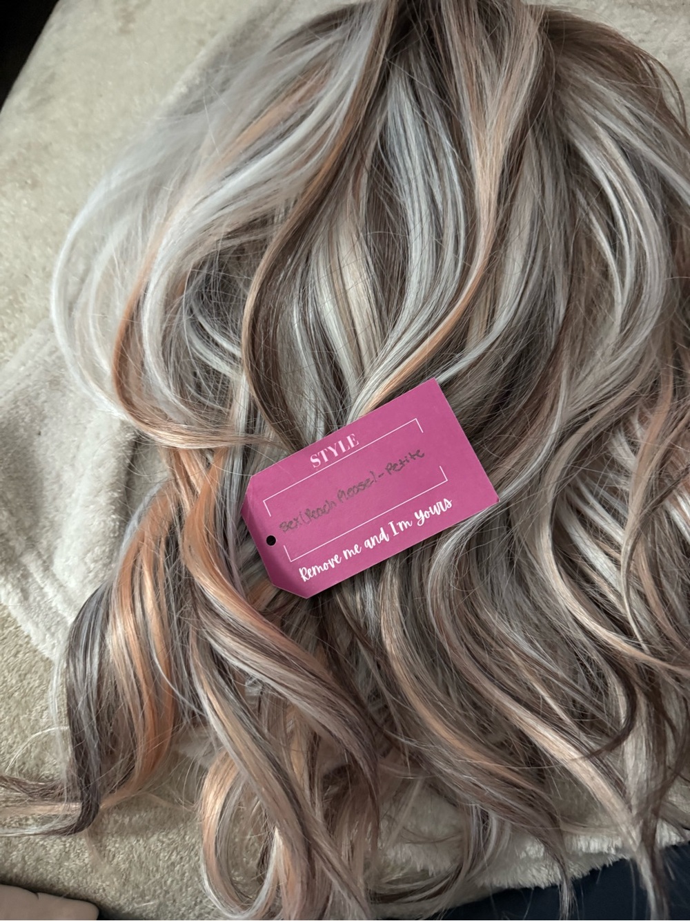 Stylish Multi-Tone Women’s Hair Extension - Blonde, Ash, and Copper Highlights